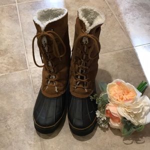 Bass Brown Suede Snow Boots